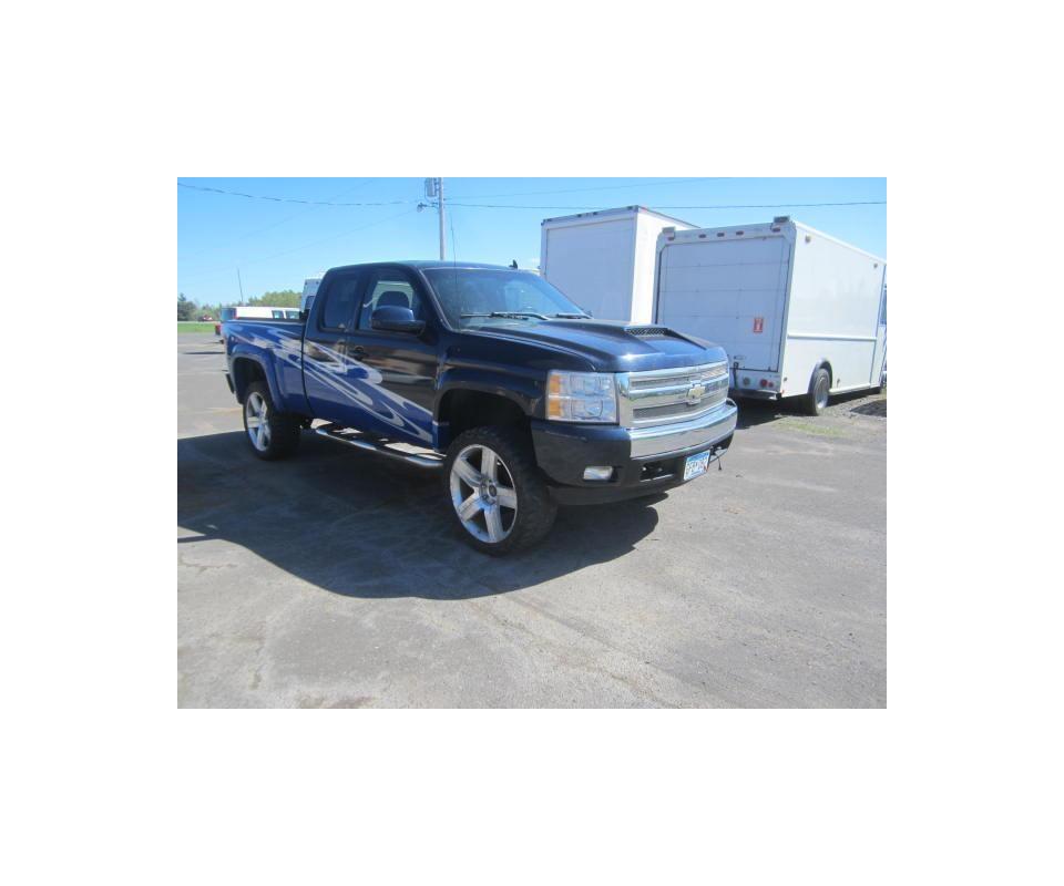 HERMANTOWN ONLINE AUCTION BEGINNING OF SUMMER AUTO AUCTION