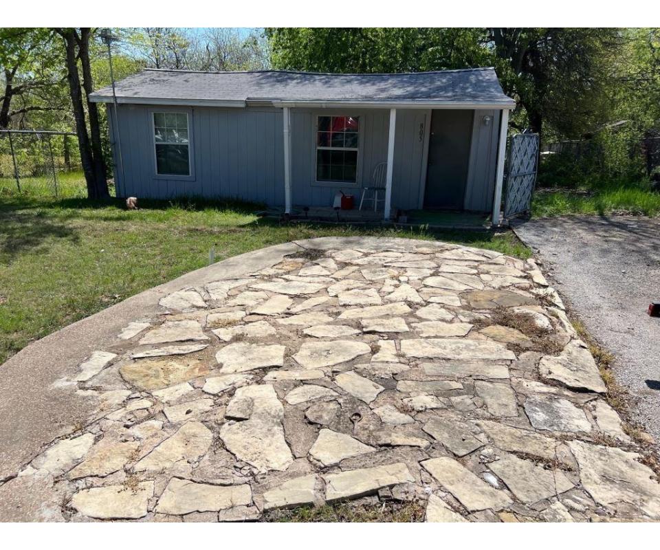 Home for SaleWhite Settlement TXNear Loop 820Interstate 3