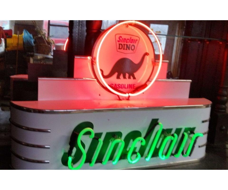 ANTIQUES & MID CENTURY AUCTION