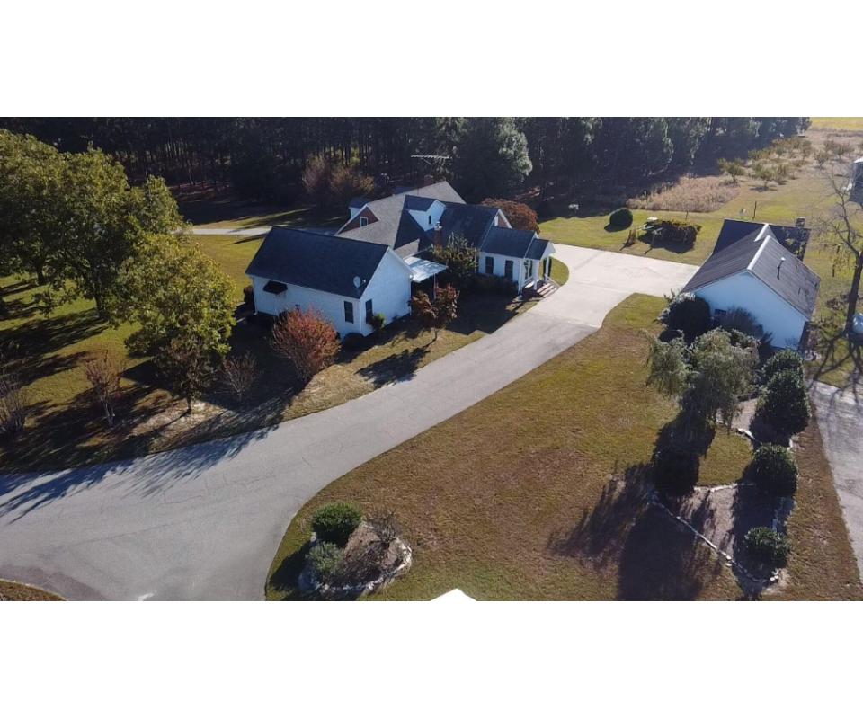 Country Estate & 145.9 +/ Acres Divided in Richmond & Montgomery Counties