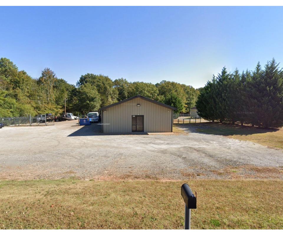 Commercial Building and Lot Located in Easley, SC