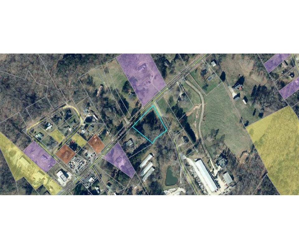 16+/ Acres Just off Lake Lanier