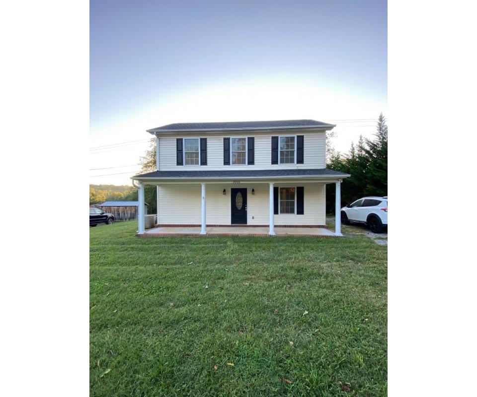 ONLY REAL ESTATE AUCTION 3BED 2 BATH HOME HAWKINS MILL RD LYNCHBURG VA