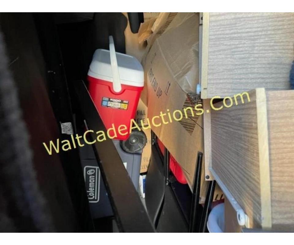 UHAUL Online Storage Auction Tyler, Tx 2574