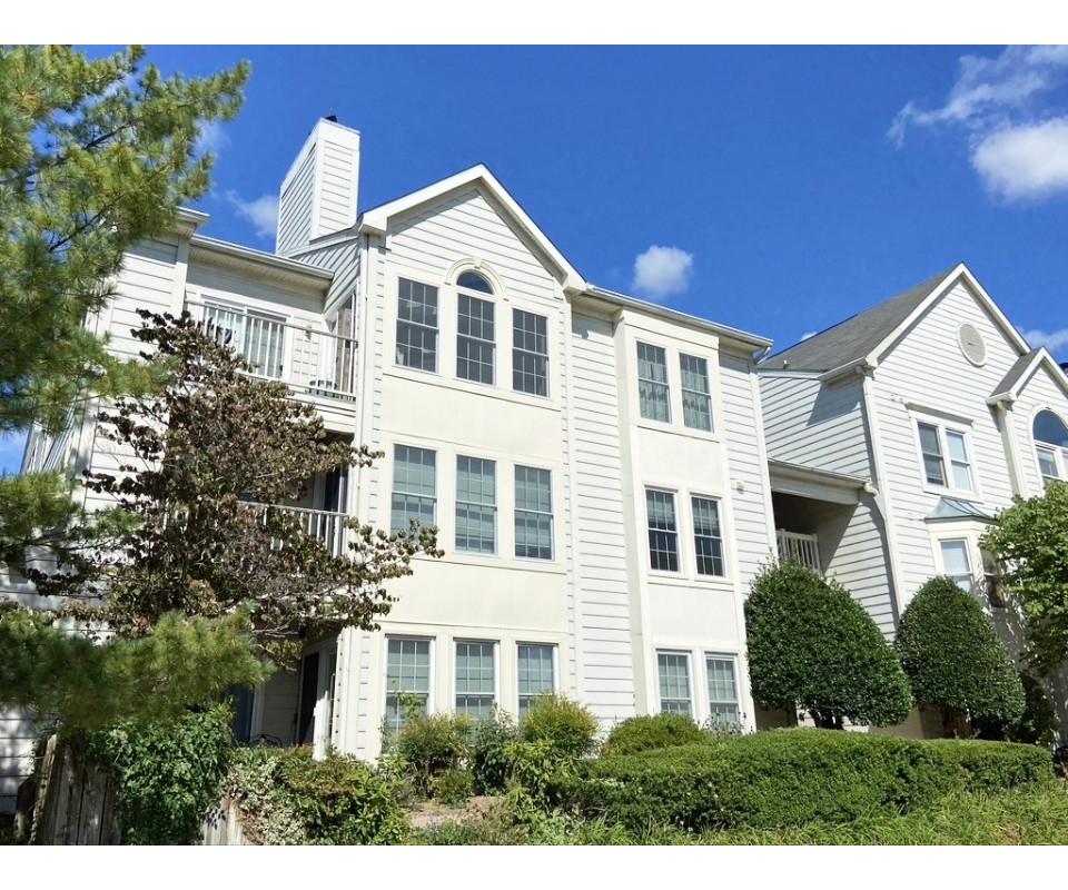 On Site Public Real Estate Auction