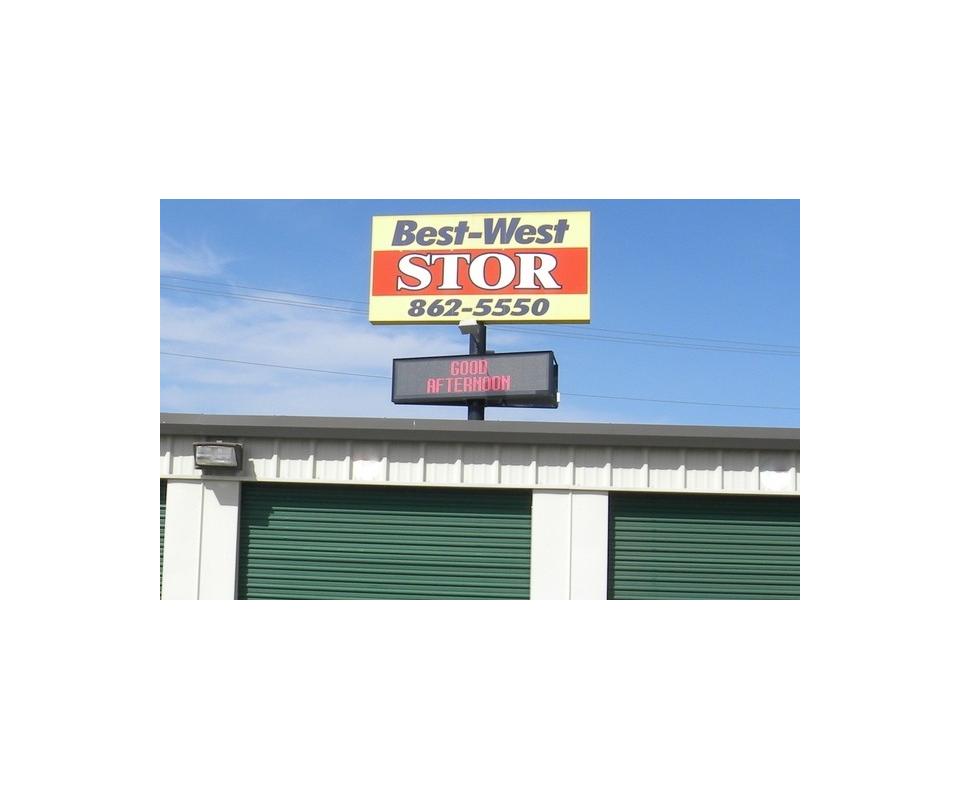 Storage Auction Caravan