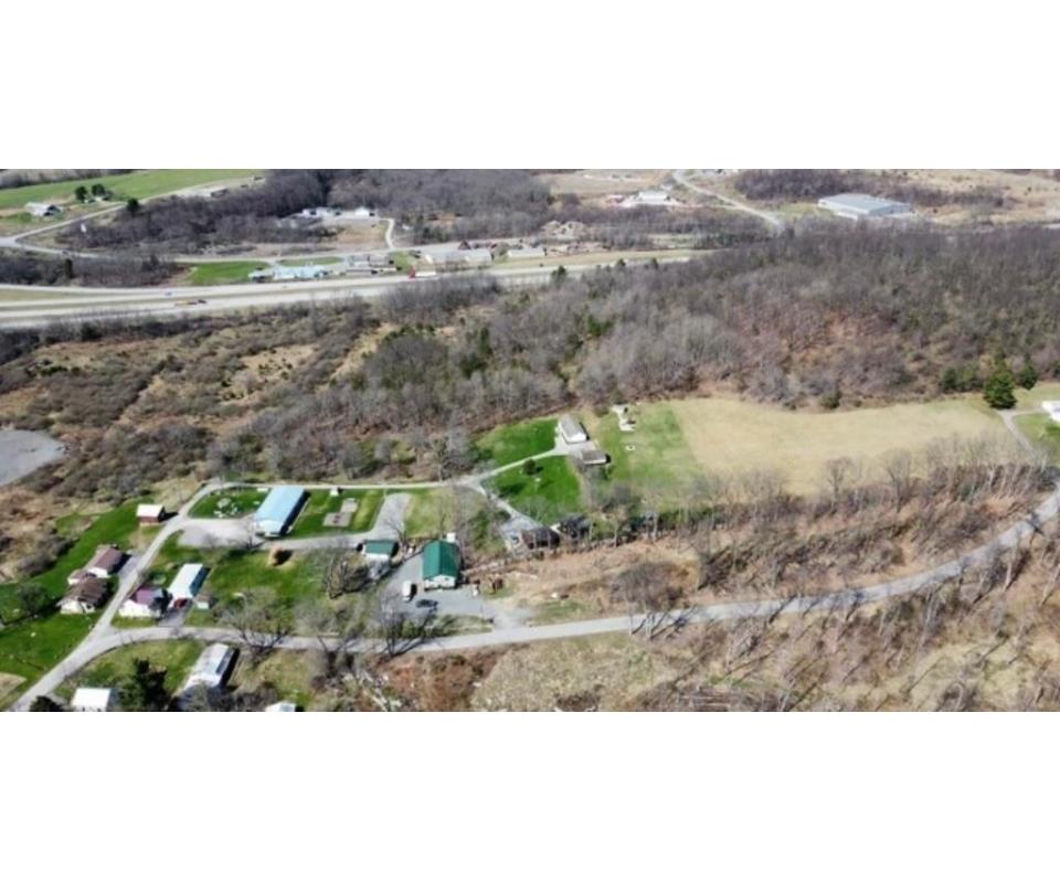 Business Establishment; Hazelton WV Real Estate