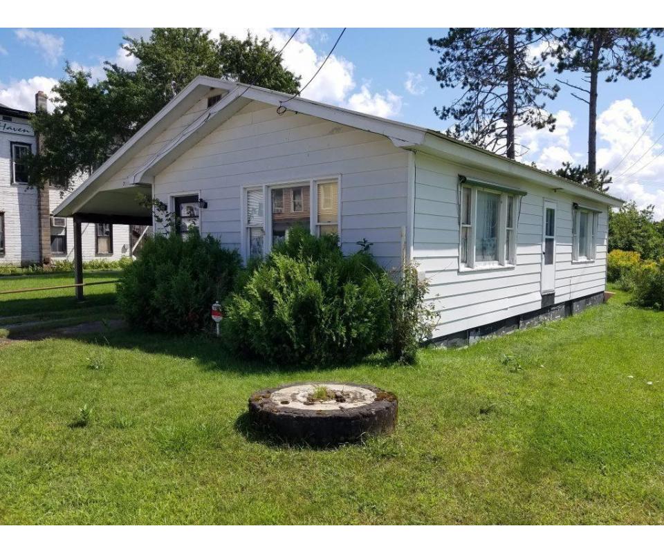 7134 East Main St Port Leyden Real Estate Auction