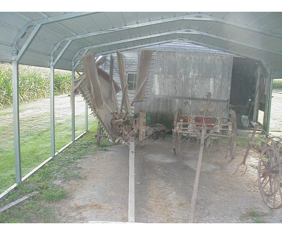 BILL & BARBARA WALLACE ESTATE