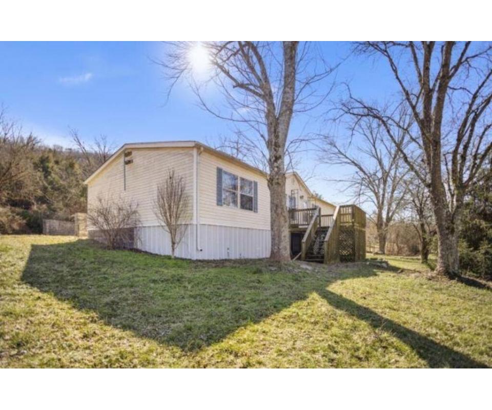 3268 Locke Creek Rd. Live Auction