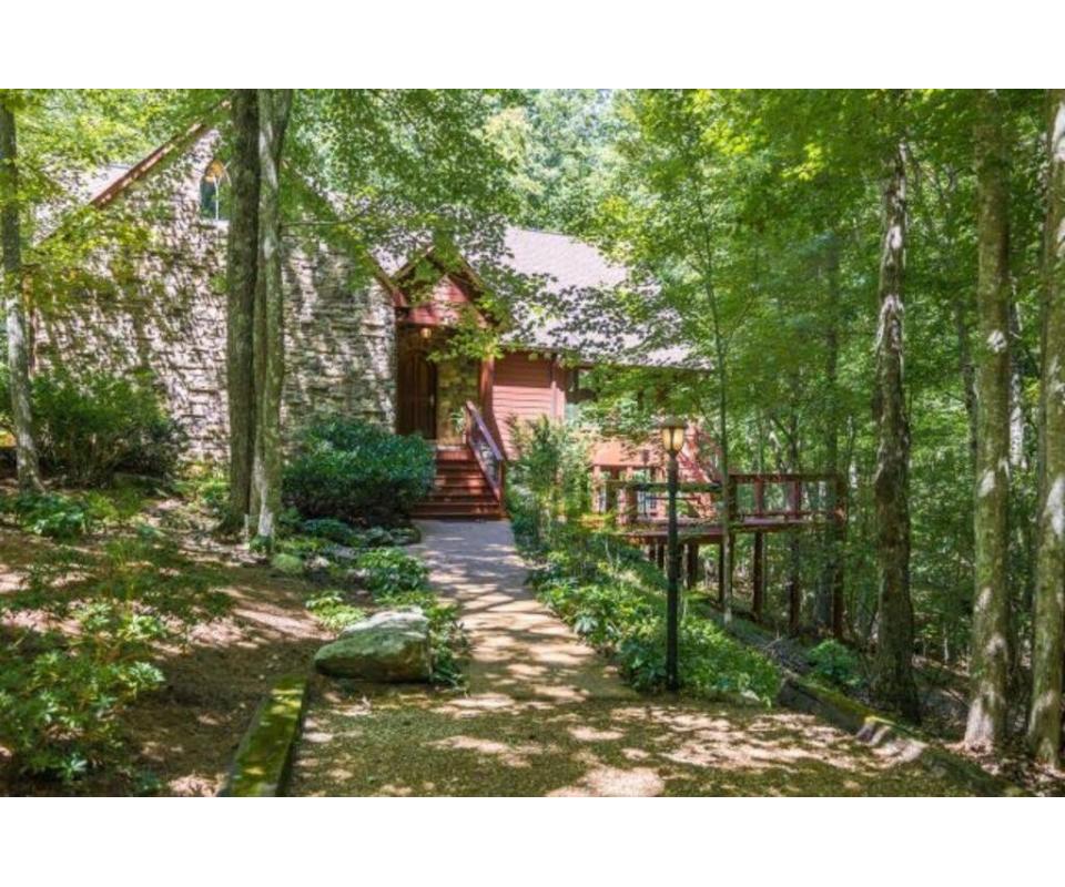 2511 Clifftops Ave. Monteagle Online Only Auction!