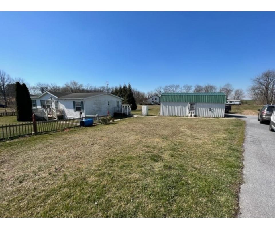 May 10, 2023 Real Estate 7960 Lancaster Ave, Myerstown, PA