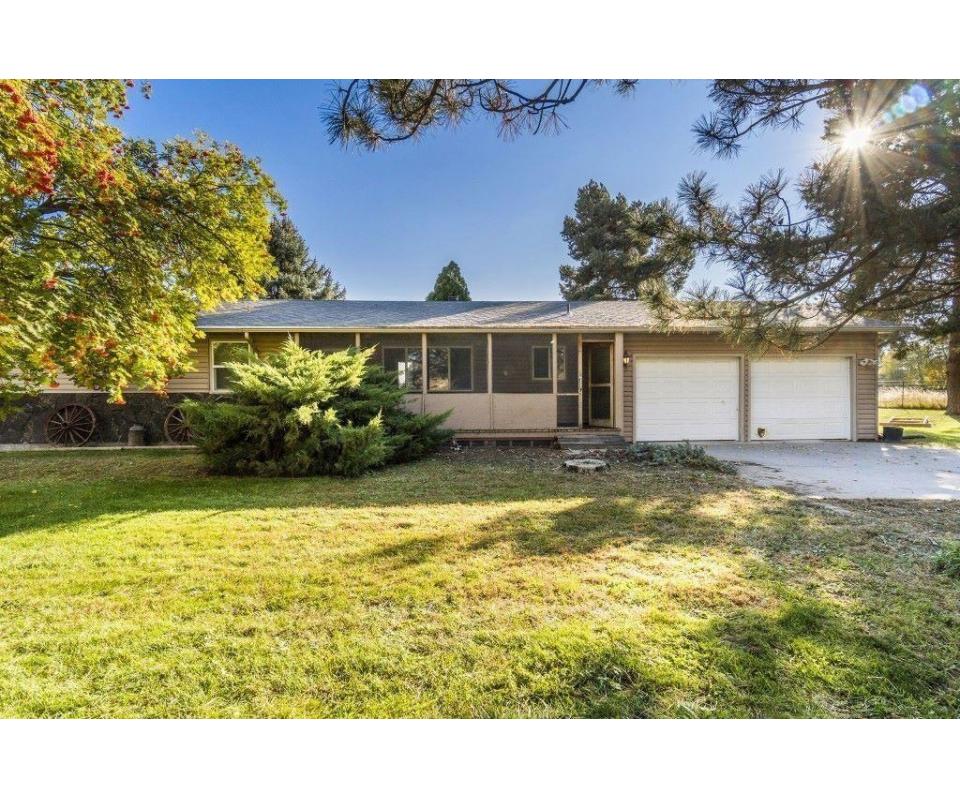 213 Mountain View W Jerome REAL ESTATE AUCTION!