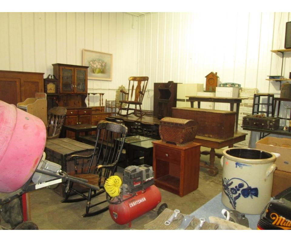 ANTIQUE CONSIGNMENT AUCTION