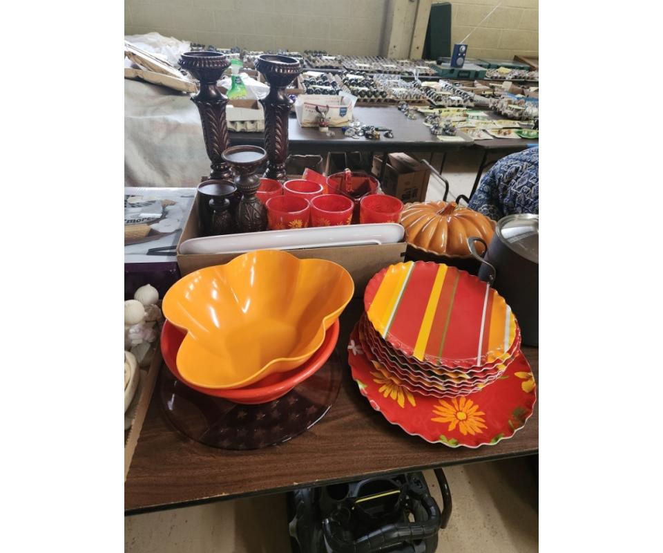 Large Live Double Auction Youngstown Ohio