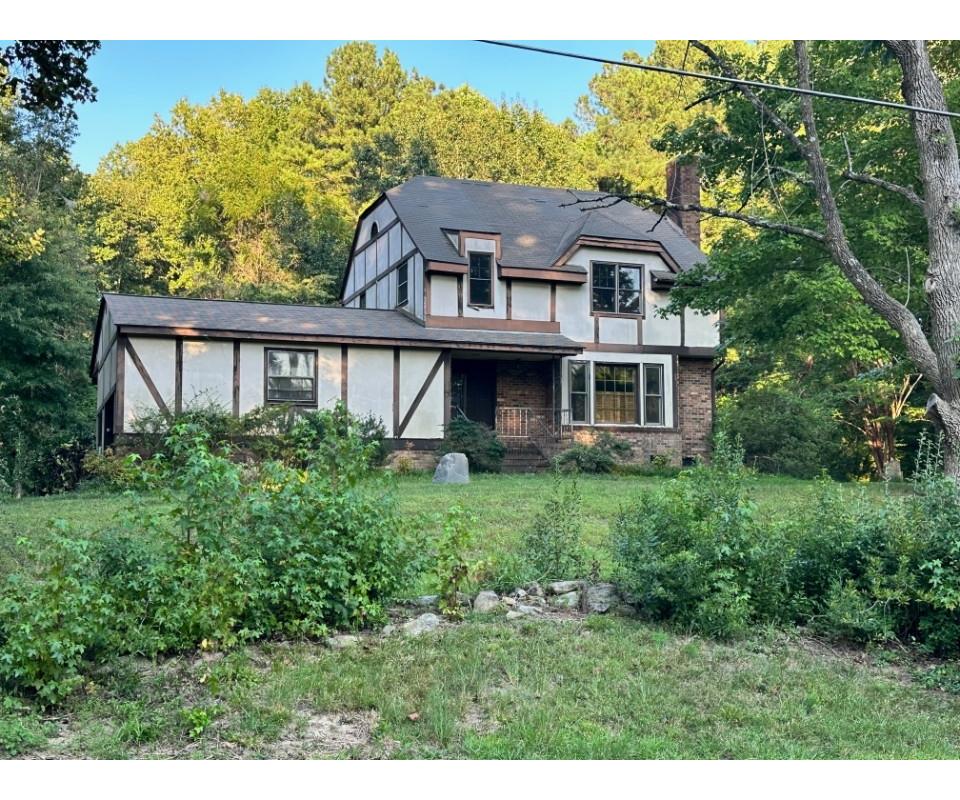 Auction for Summerfield Home & Vacant Lot