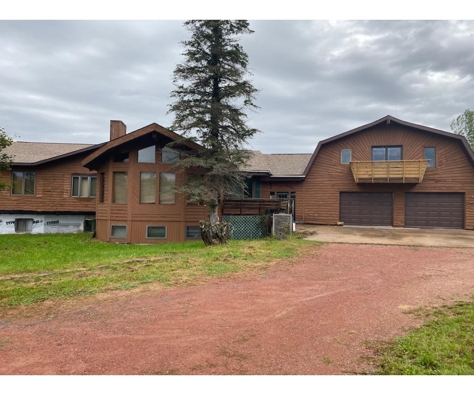 Merrill, WI Home & 10 Acres Being Sold To The highest Bidder