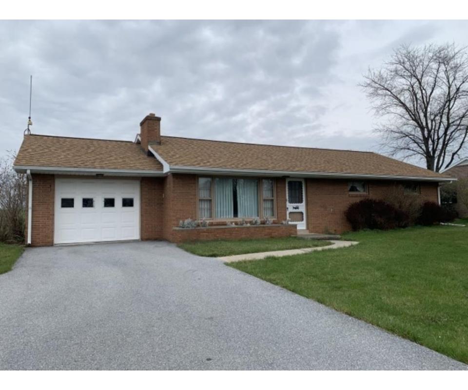 41 N. Colebrook Rd. Manheim, PA 17545