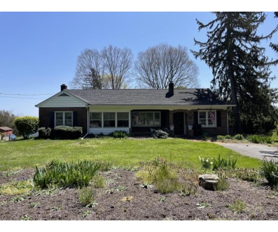 2050 Millersville Pike Lancaster, PA 17603