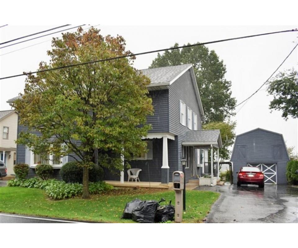 282 W. Ridge Rd. Elizabethtown, PA 17022