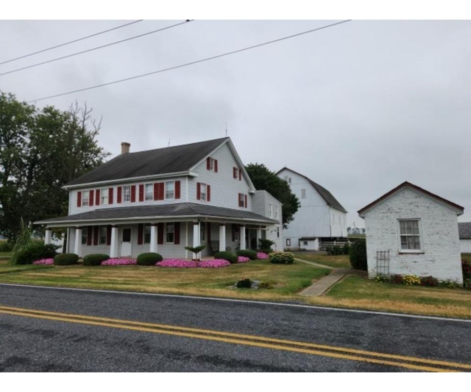 1364 Garber Rd. Elizabethtown, PA 17022