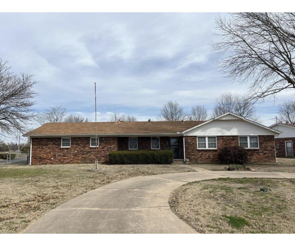 Apr 3 Skiatook Real Estate Auction