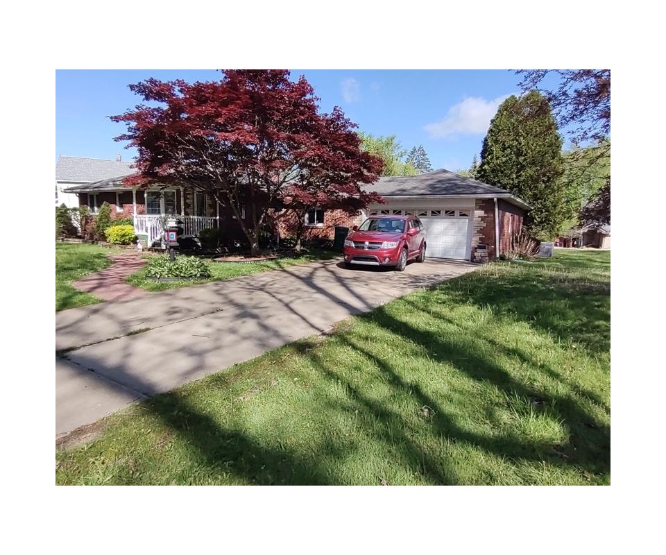 218 Bentley Avenue, Greenville, PA 16125