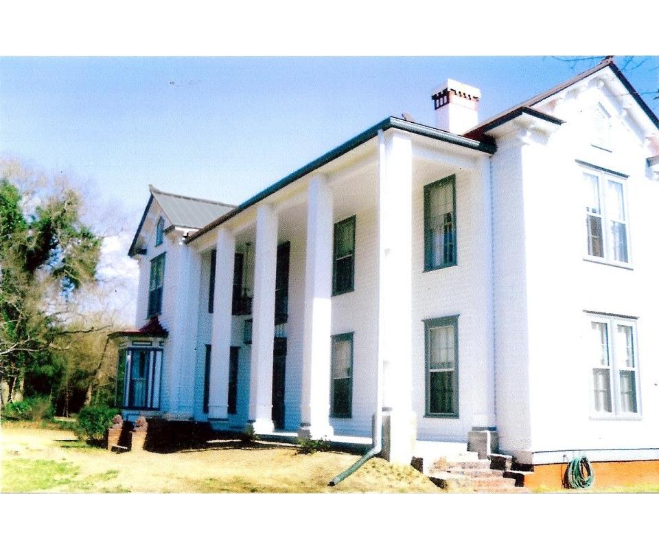 The Historic Mimosa Plantation, Est. 1810