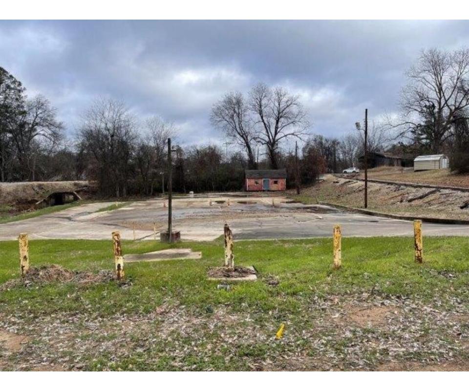 Investment Property in Warren Arkansas