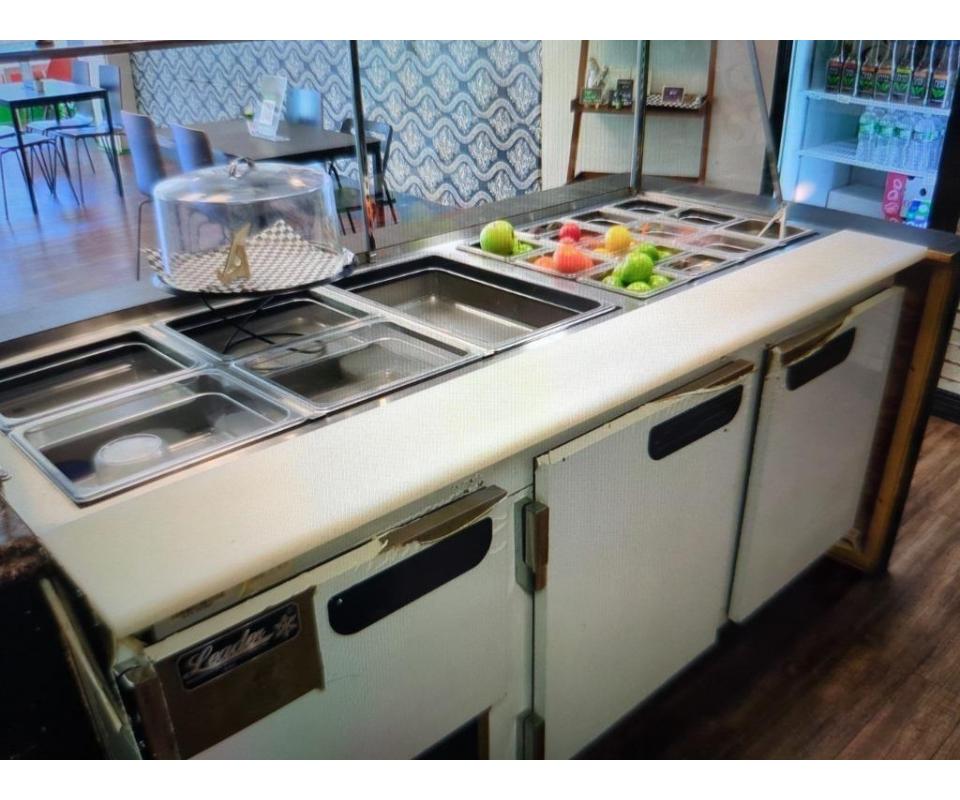 CAFE/ JUICE BAR, BAYONNE, NJ