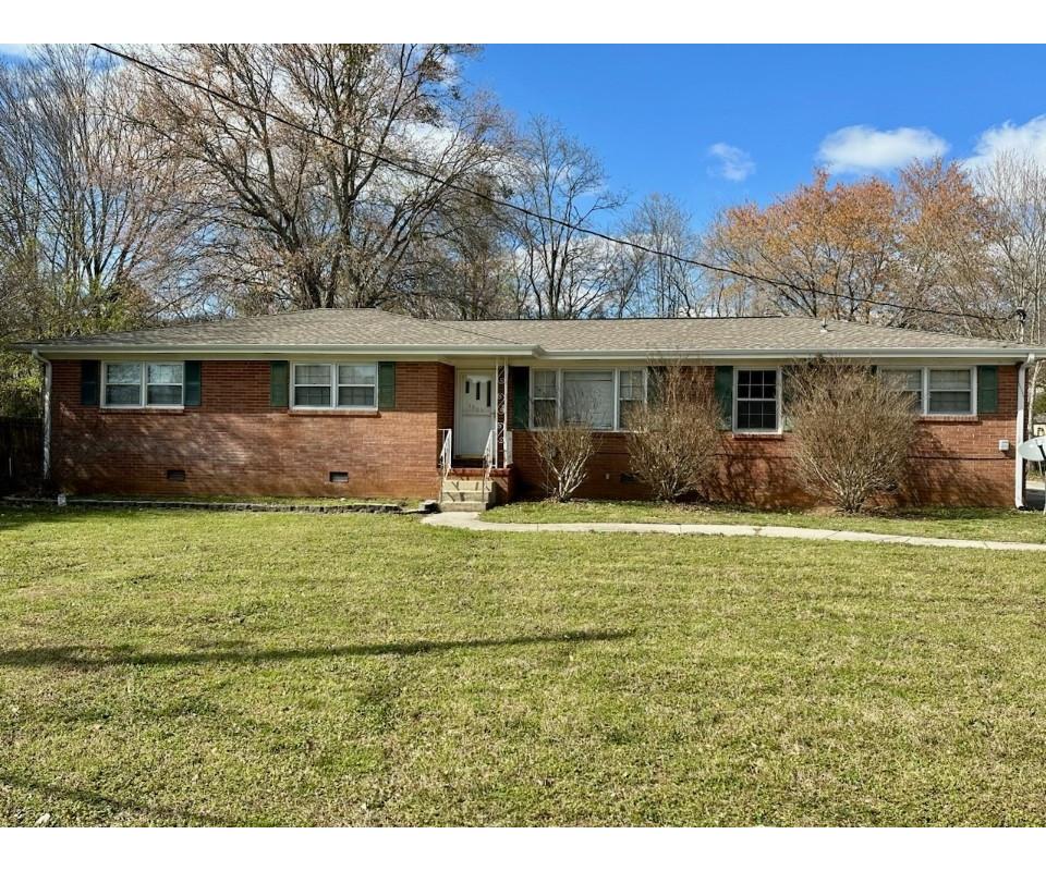 ONLINE ONLY AUCTION 3 BD Brick House in Huntsville, AL