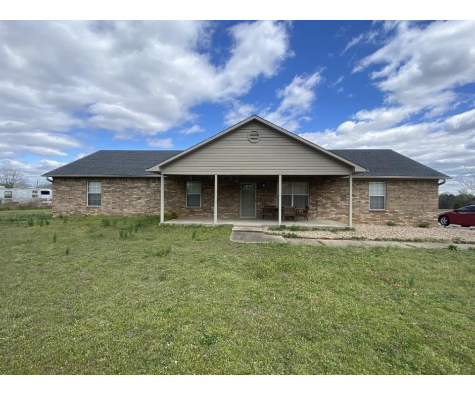 Cates Real Estate Auction