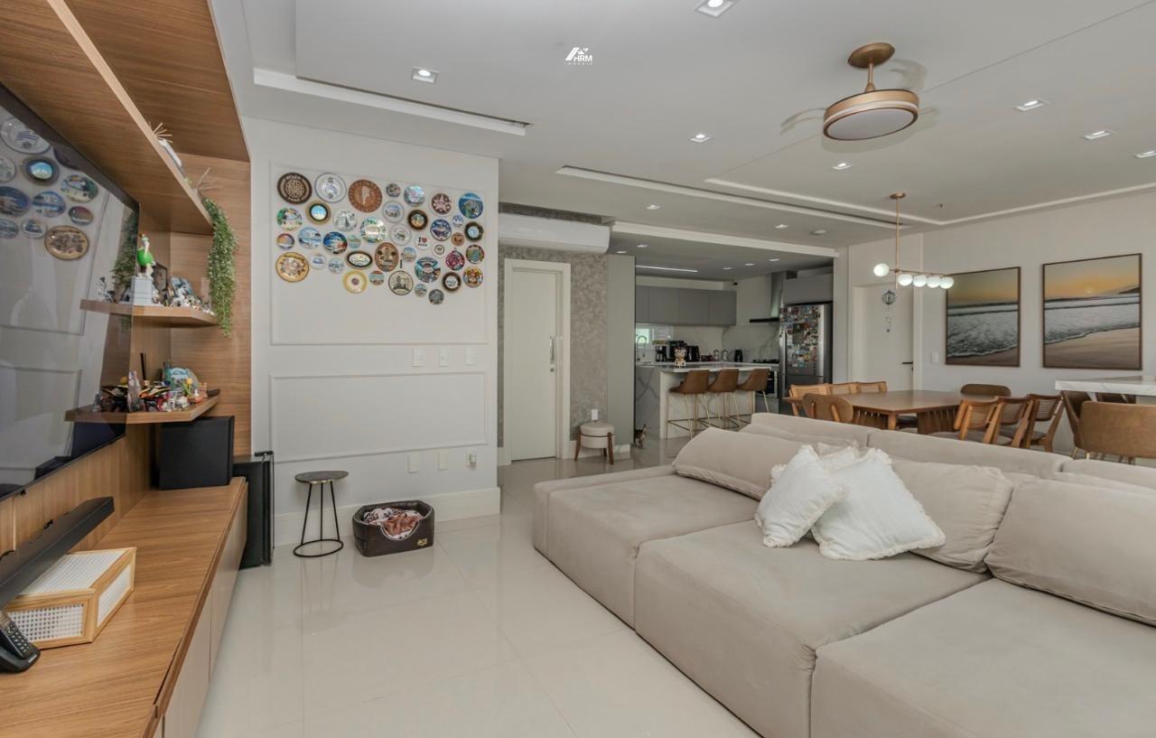 Alto Padrão com Lazer Completo: Apartamento Moderno com Churrasqueira e Ambientes Planejados
