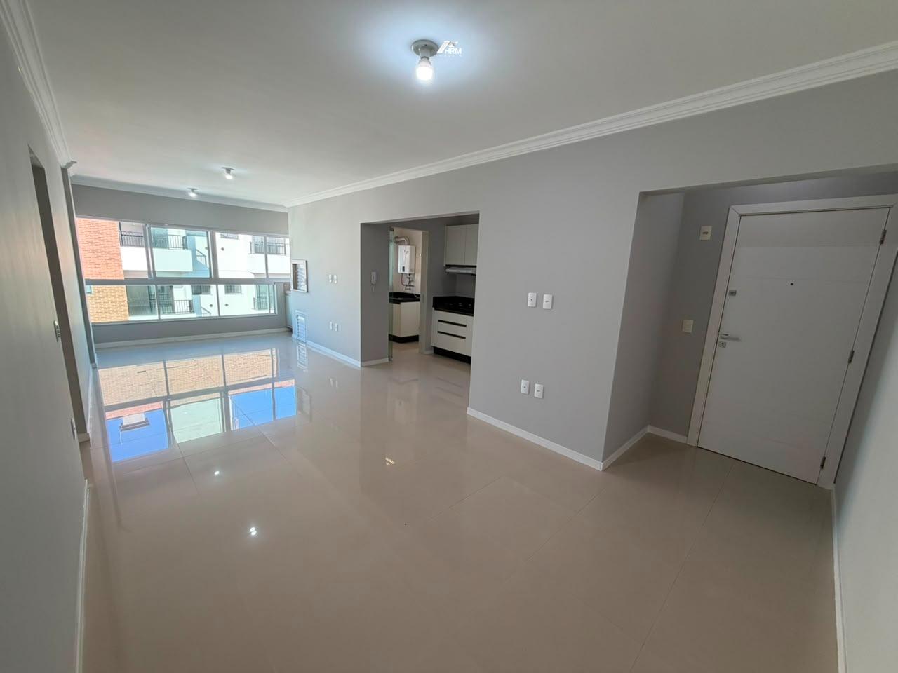Apartamento 2 dormitórios, 78m², churrasqueira e 2 vagas em Balneário Camboriú-SC