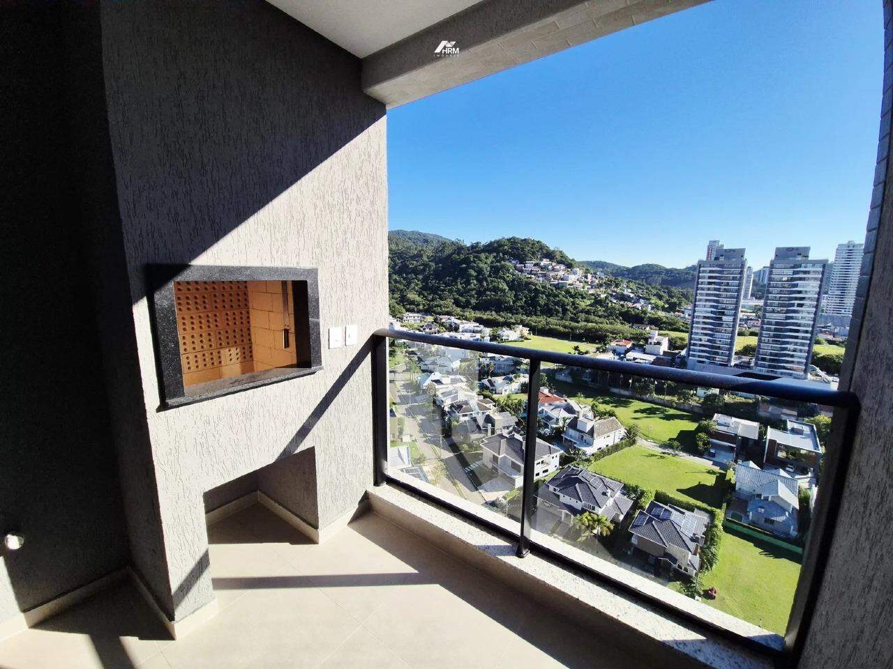 Apartamento 02 quartos a venda na Praia Brava!