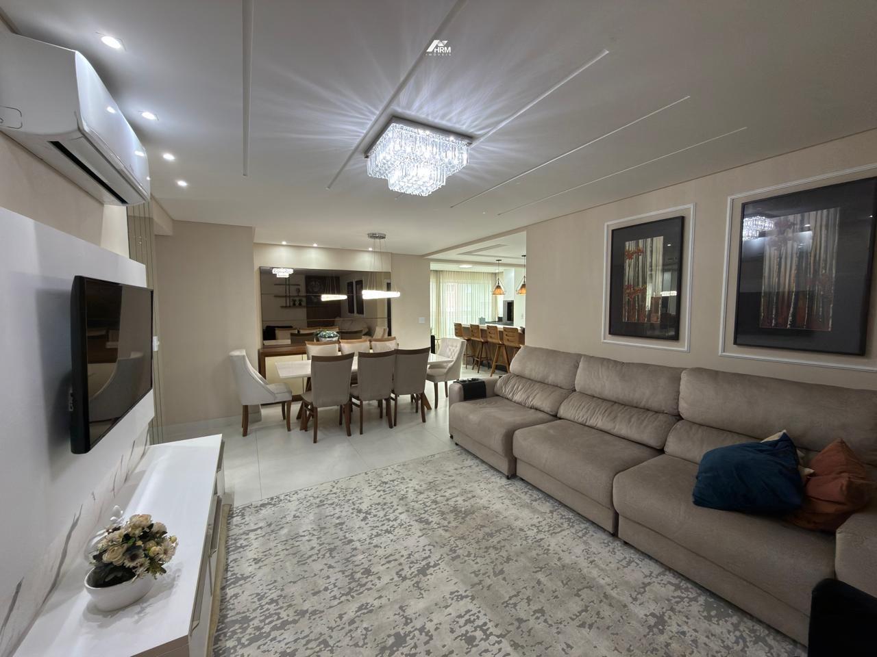 Apartamento com Varanda Gourmet e Lazer Completo com Piscinas e Borda Infinita