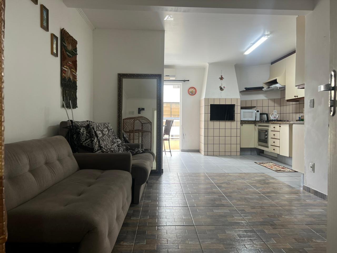 Apartamento com Sacada e Churrasqueira Privativa em Condomínio com Salão de Festas