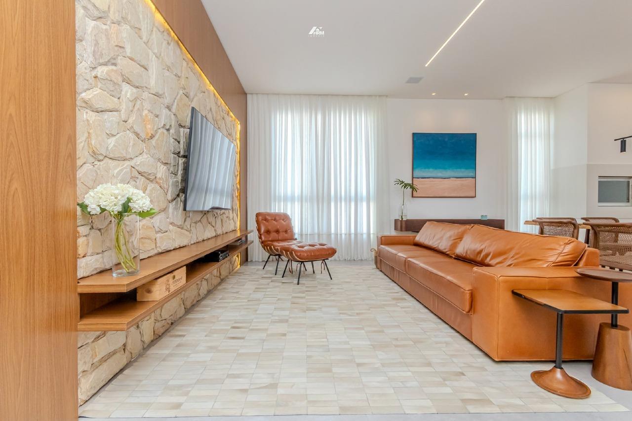 Apartamento Moderno com Suíte, Sacada com Churrasqueira e Lazer Completo no Condomínio