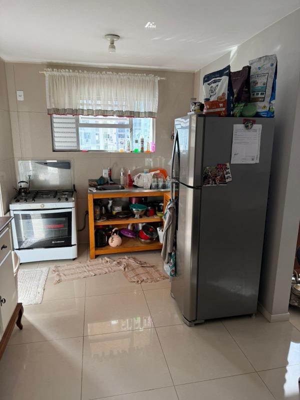 Cobertura Sofisticada com Sacada Gourmet e Ambientes Amplos