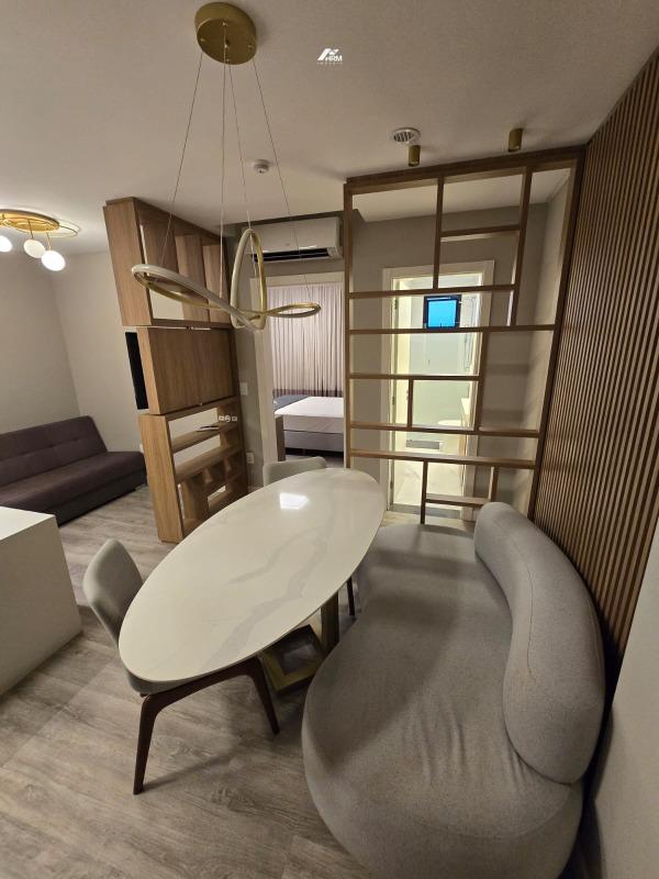 Apartamento com Lazer Completo, Piscina e Estrutura Moderna