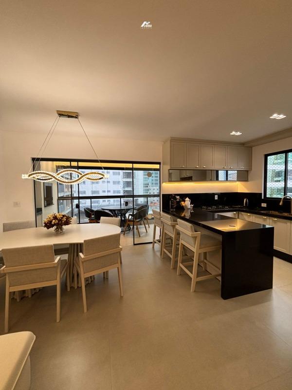Apartamento Moderno com Varanda Gourmet, Lazer Completo e Alto Padrão de Acabamento