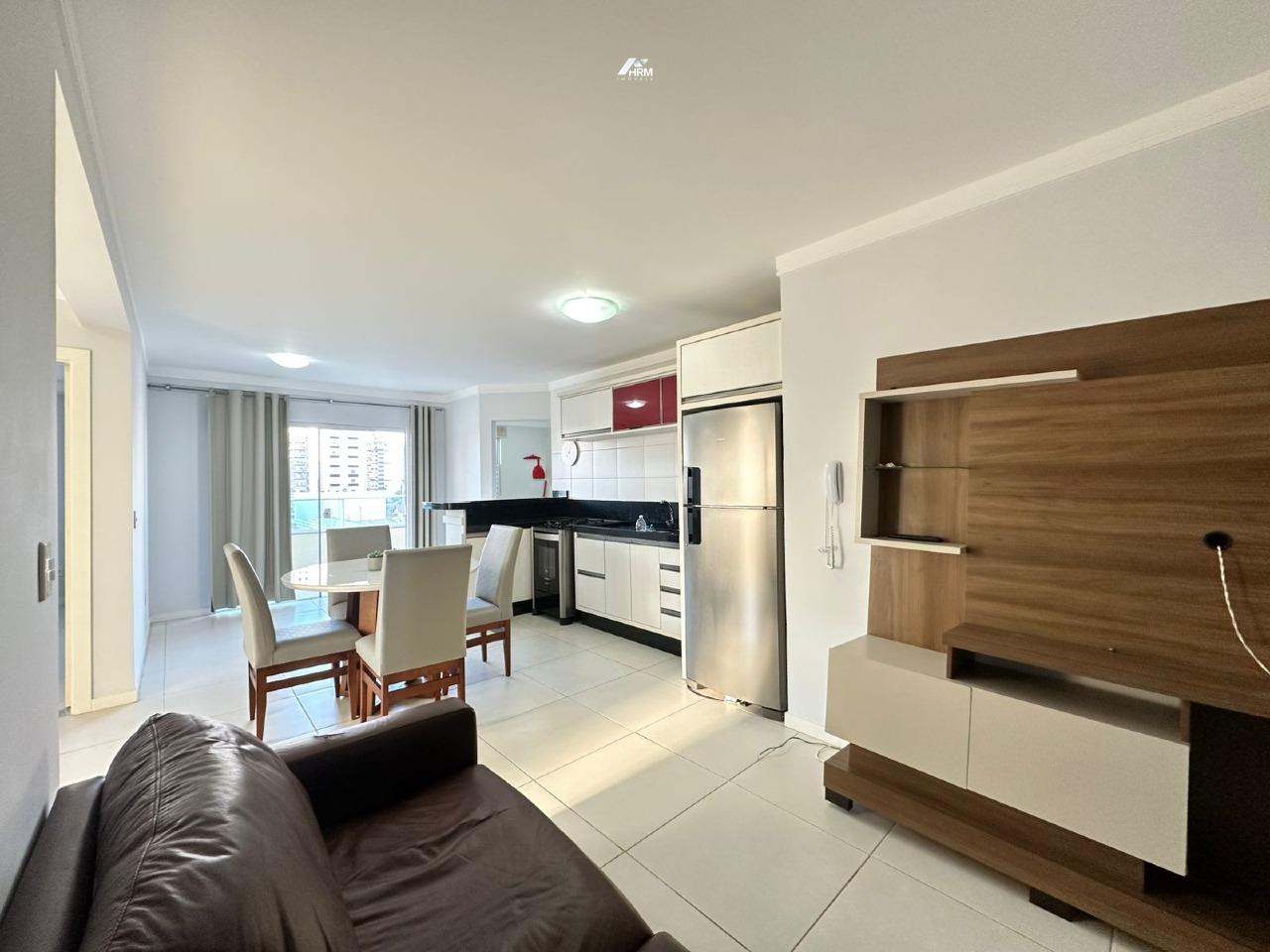 Apartamento com Sacada, Churrasqueira e Salão de Festas – Conforto e Praticidade