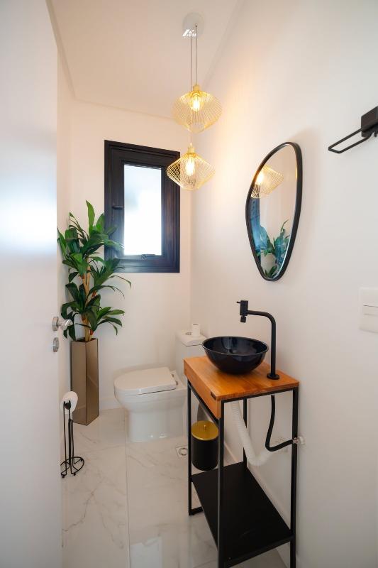 Apartamento Mobiliado com Closet, Sacada e Área de Lazer Completa