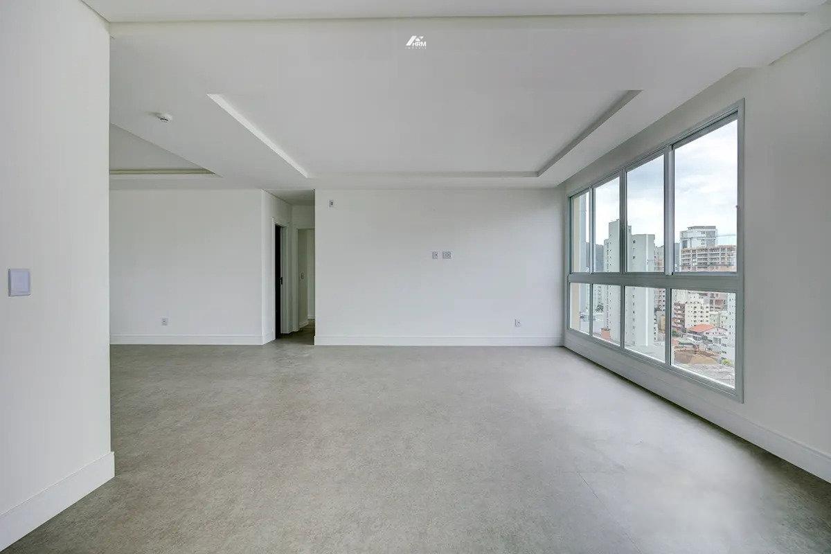 Apartamento Moderno com Fechadura Digital e Lazer Completo