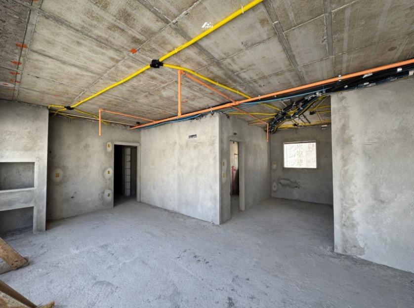 Apartamento de Alto Padrão com 4 Suítes e Lazer Completo