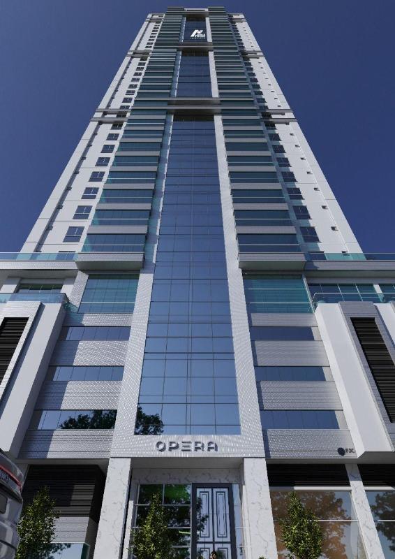 Apartamento com Vista Mar no Centro de Balneário Camboriú | 146m² | 4 Dormitórios | 3 Vagas