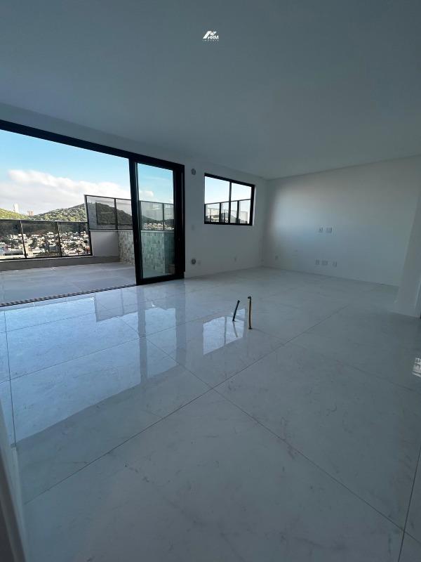 Apartamento Aconchegante com Churrasqueira e Lazer Completo