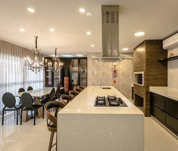 Excelente casa em Condomínio fechado em, Balneário Camboriú, Santa Catarina. Village dos Ipês
