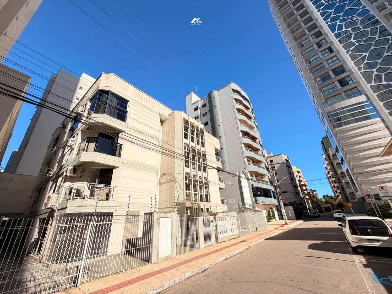 Apartamento de 01 dormitório a venda no Centro de Balneário Camboriú-SC.