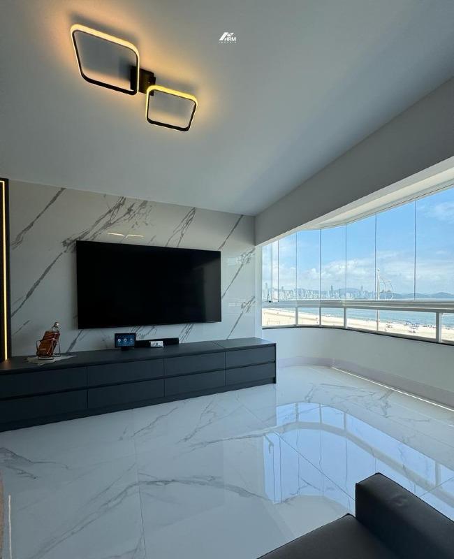 Apartamento frente mar na barra sul em Balneário Camboriú- sc. Edifício Lady